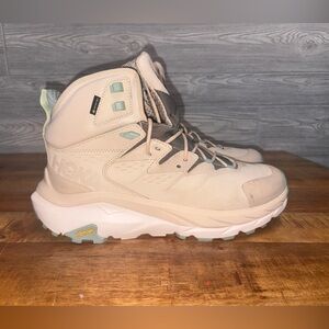 Hoka One One Kaha 2 Gore-Tex Hiking Boots Beige/Green Men’s Sz 11.5D 1123155F